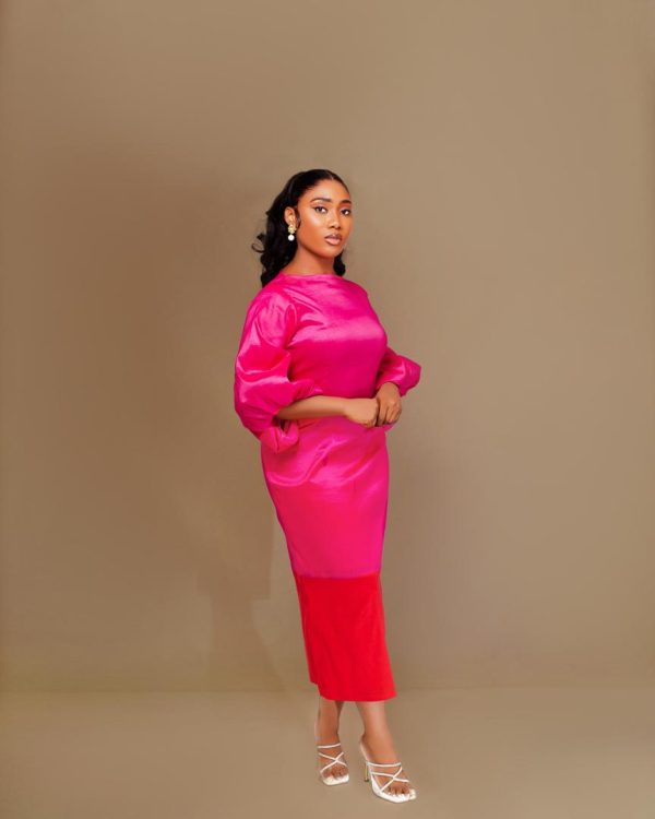 Bold Sleeve Midi